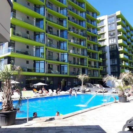 Bell Marina Alezzi - Langa Plaja